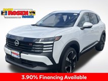 New 2025 Nissan Kicks SR w/ Illumination Package