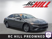 Used 2024 Hyundai Elantra SEL