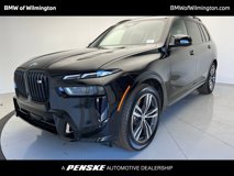 New 2025 BMW X7 M60i w/ Climate Comfort Package