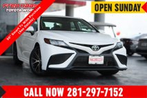 Used 2022 Toyota Camry SE