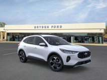 New 2025 Ford Escape ST-Line Select