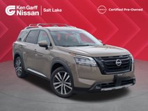 Used 2024 Nissan Pathfinder Platinum