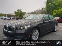 New 2025 BMW 530i w/ Premium Package