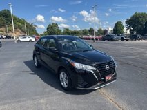New 2025 Nissan Kicks Play S