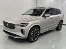 New 2025 Volvo XC90 B6 Plus w/ Protection Package