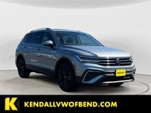 Used 2024 Volkswagen Tiguan SE