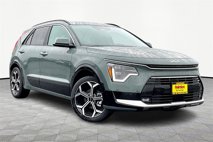 New 2025 Kia Niro SX Touring