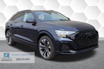New 2025 Audi Q8 Premium Plus