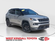 Used 2023 Jeep Compass Altitude
