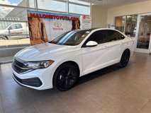 Used 2023 Volkswagen Jetta SE w/ Panoramic Sunroof Package