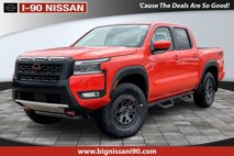 New 2025 Nissan Frontier PRO-4X w/ Pro Convenience Package