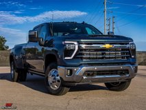 New 2025 Chevrolet Silverado 3500 LTZ w/ LTZ Plus Package