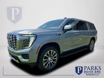 New 2025 GMC Yukon XL Denali w/ Advanced Technology Package