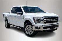 New 2025 Ford F150 Lariat w/ Equipment Group 501A Mid