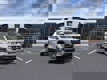 New 2025 GMC Acadia Elevation