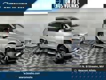 New 2025 Volvo XC90 B6 Ultra
