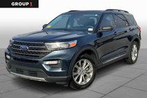 Certified 2023 Ford Explorer XLT w/ Equipment Group 202A