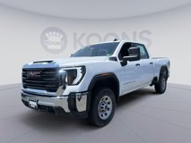New 2025 GMC Sierra 3500 Pro