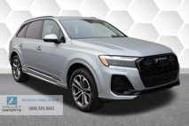 New 2025 Audi Q7 2.0T Premium Plus w/ Premium Plus Package