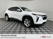 Used 2024 Chevrolet Trax LS w/ LS Convenience Package