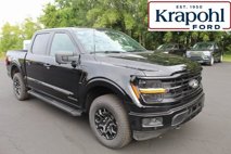 New 2025 Ford F150 XLT w/ Equipment Group 302A MID