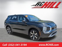 New 2025 Mitsubishi Outlander SE