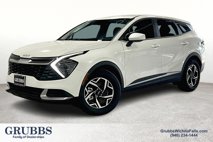 Used 2025 Kia Sportage LX