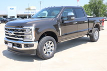 New 2025 Ford F350 Lariat w/ Lariat Ultimate Package
