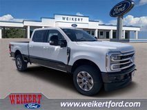 New 2025 Ford F350 King Ranch w/ FX4 Off-Road Package