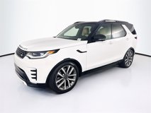 New 2025 Land Rover Discovery Dynamic SE
