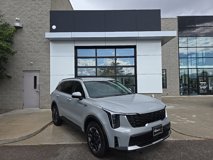 New 2025 Kia Sorento S