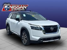 New 2025 Nissan Pathfinder Platinum