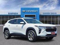 New 2025 Chevrolet Trax LT w/ Driver Confidence Package