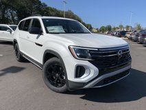 New 2024 Volkswagen Atlas Peak Edition SEL