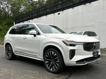 New 2025 Volvo XC90 T8 Plus w/ Protection Package Premier