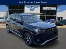 New 2025 Volkswagen Tiguan SE
