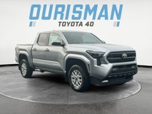 New 2025 Toyota Tacoma SR5