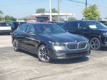 New 2026 BMW 530i xDrive w/ Premium Package