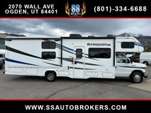 Used 2019 Ford E-450 and Econoline 450 Super Duty w/ Motorhome Prep Package