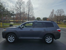 Used 2011 Toyota Highlander SE