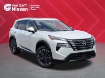 New 2025 Nissan Rogue Platinum w/ Tech Package