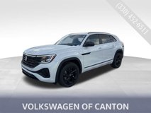 New 2025 Volkswagen Atlas Cross Sport SEL R-Line