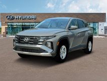 New 2025 Hyundai Tucson SE
