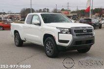 New 2025 Nissan Frontier SV