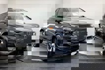 New 2025 Audi Q6 e-tron Premium Plus