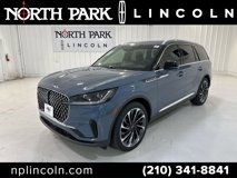New 2025 Lincoln Aviator Reserve w/ Illumination Package