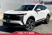 New 2025 Nissan Kicks SV