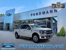New 2025 Ford F150 Lariat w/ Equipment Group 502A High