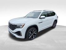 New 2025 Volkswagen Atlas SEL Premium R-Line