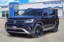 Used 2022 Volkswagen Atlas SE w/ Panoramic Sunroof Package